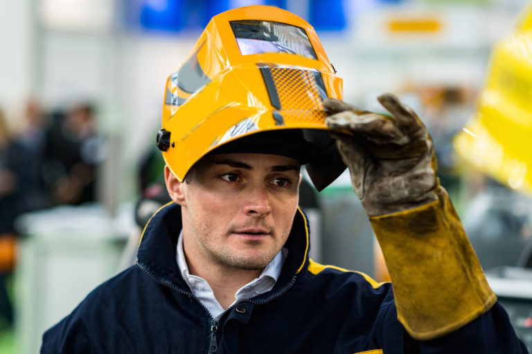 Welder lifting mask