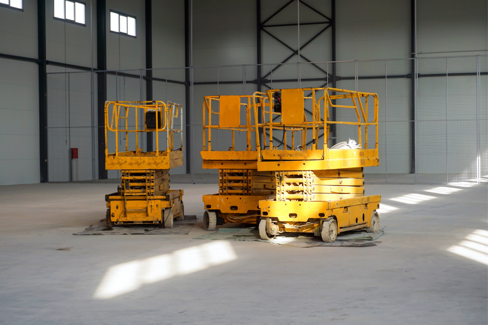 scissor lifts for training in a warehouse